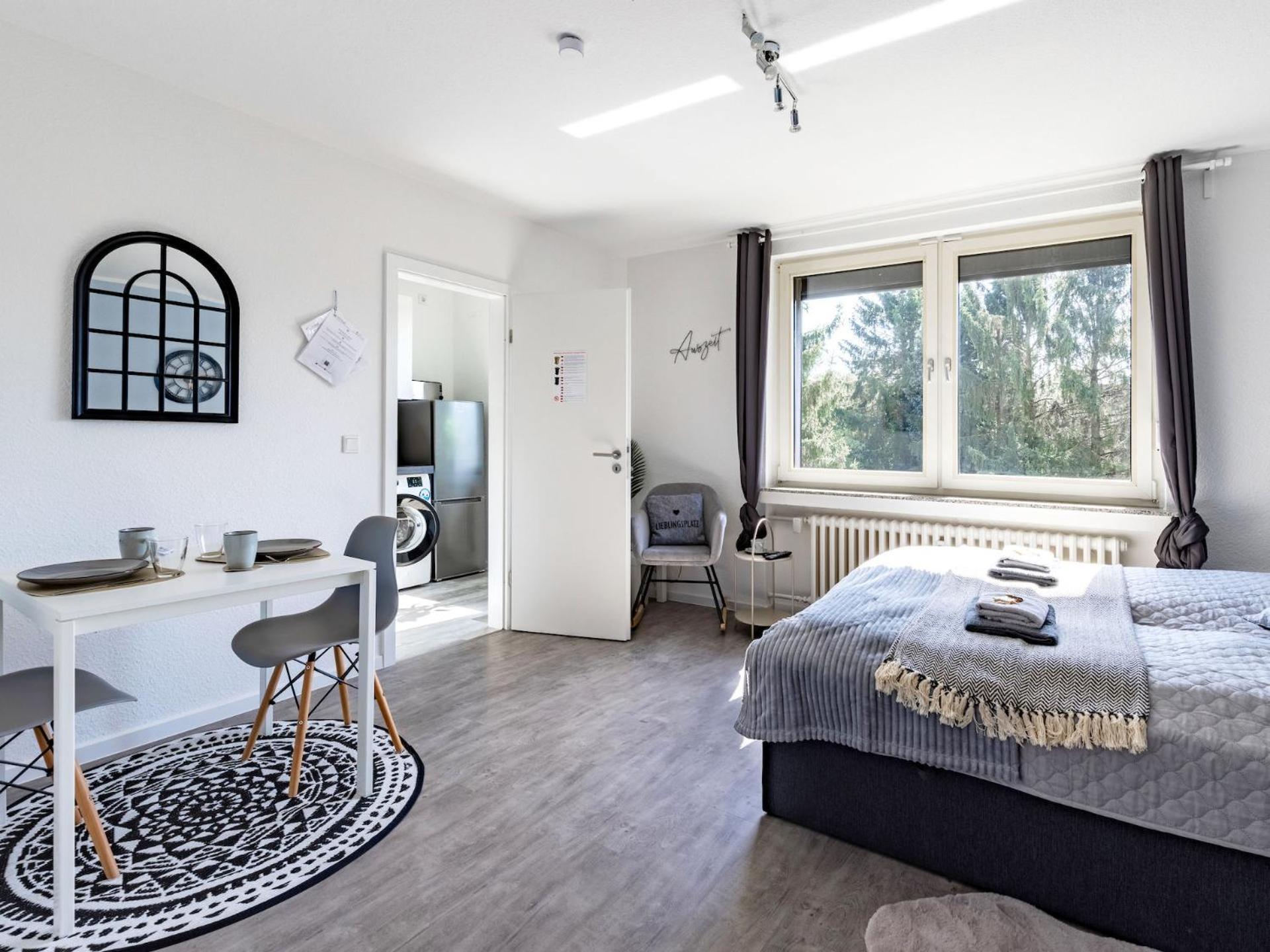 Vaz Apartments E01 Kueche, Tv, Netflix, Ca 15 Min Messe U Hbf Essen Extérieur photo